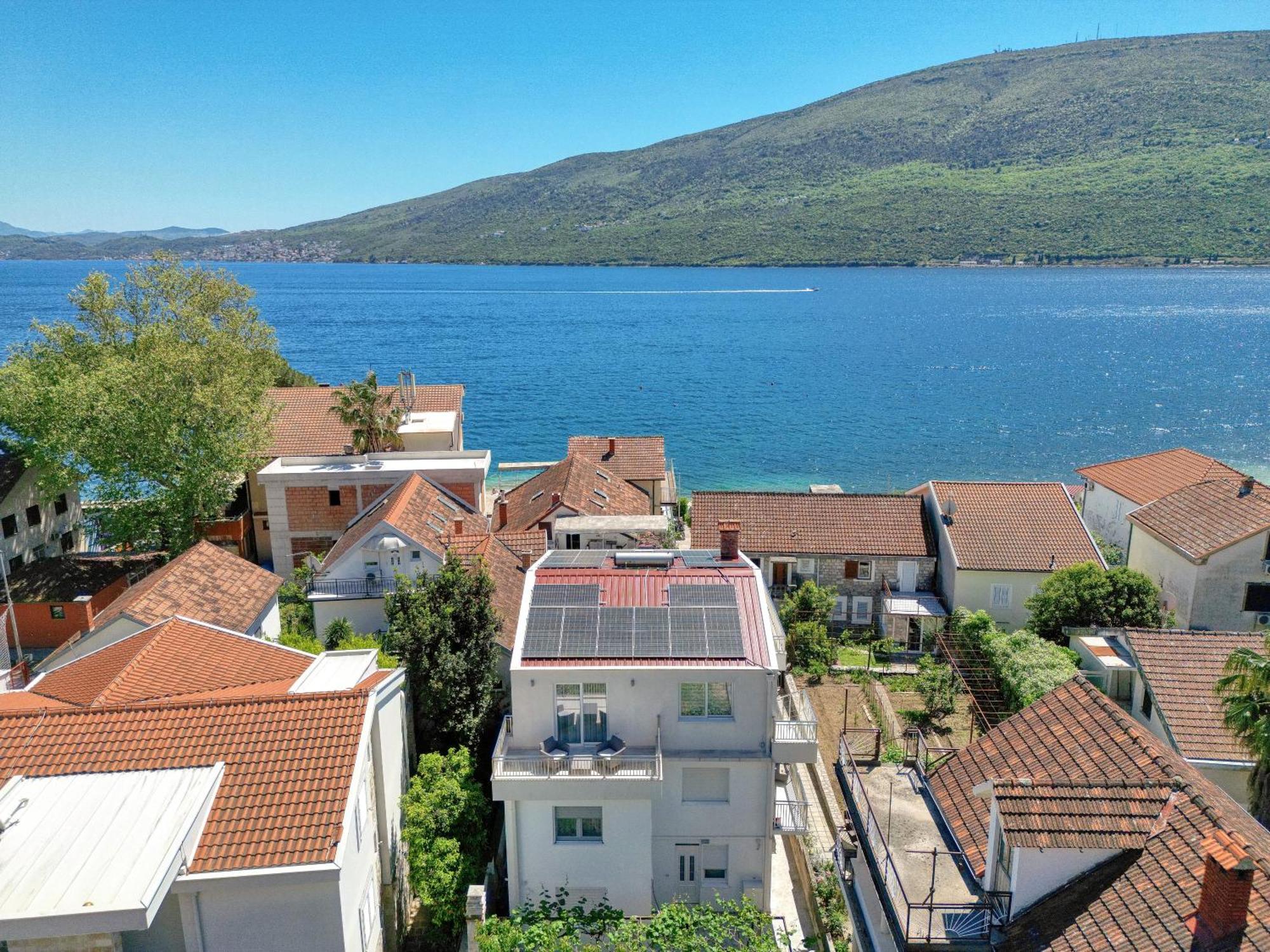 Apartments Ljubica Herceg Novi Buitenkant foto
