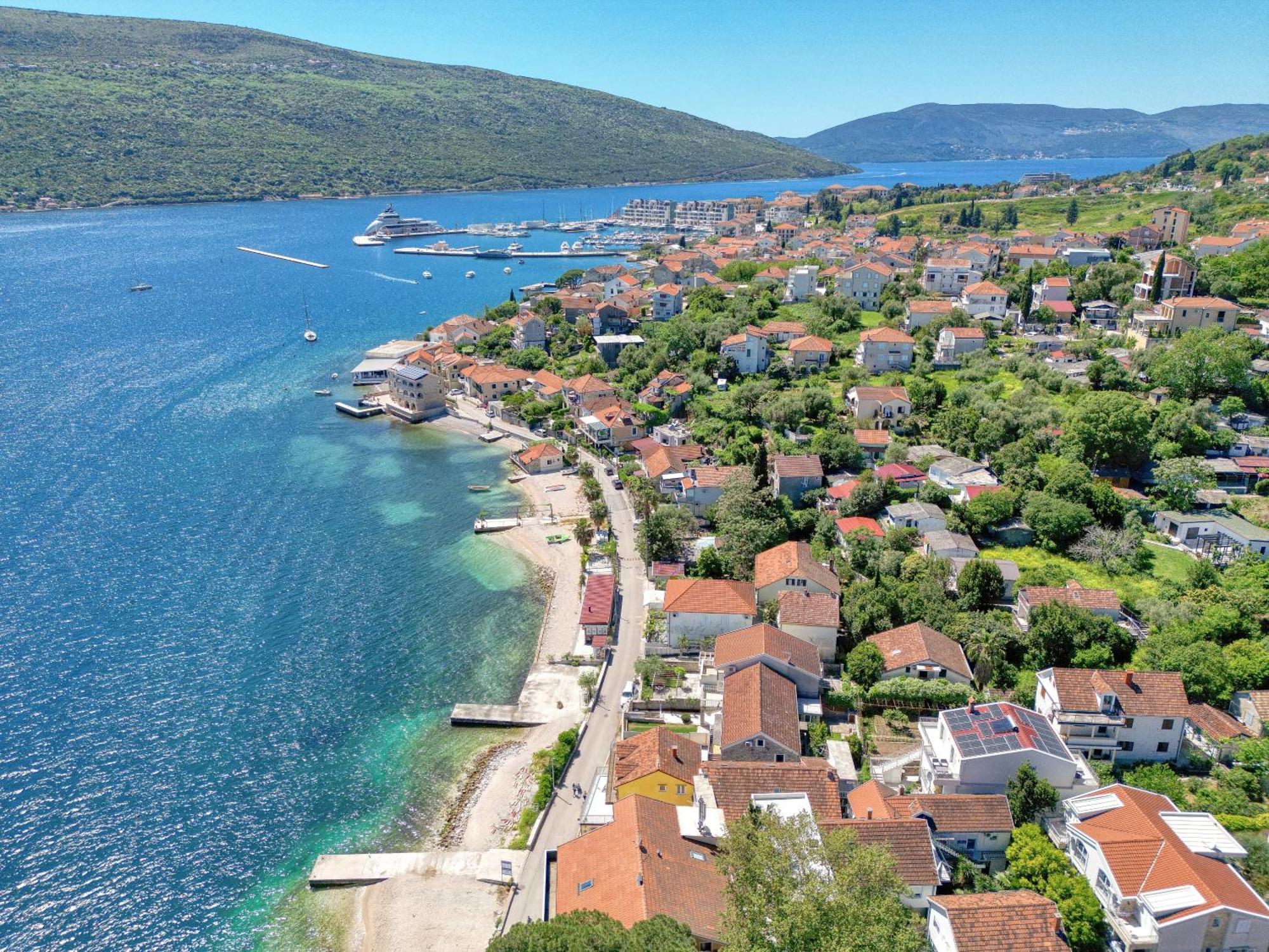 Apartments Ljubica Herceg Novi Buitenkant foto